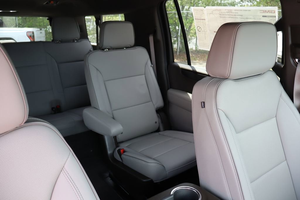 2026 GMC Yukon XL Elevation - Photo 26