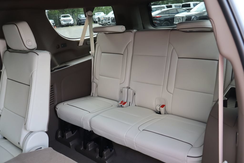 2026 GMC Yukon XL Denali - Photo 23