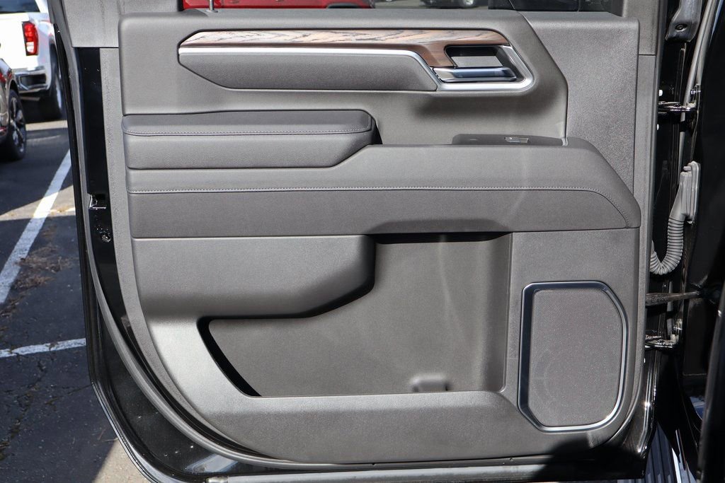 2025 GMC Sierra 2500HD SLT - Photo 20