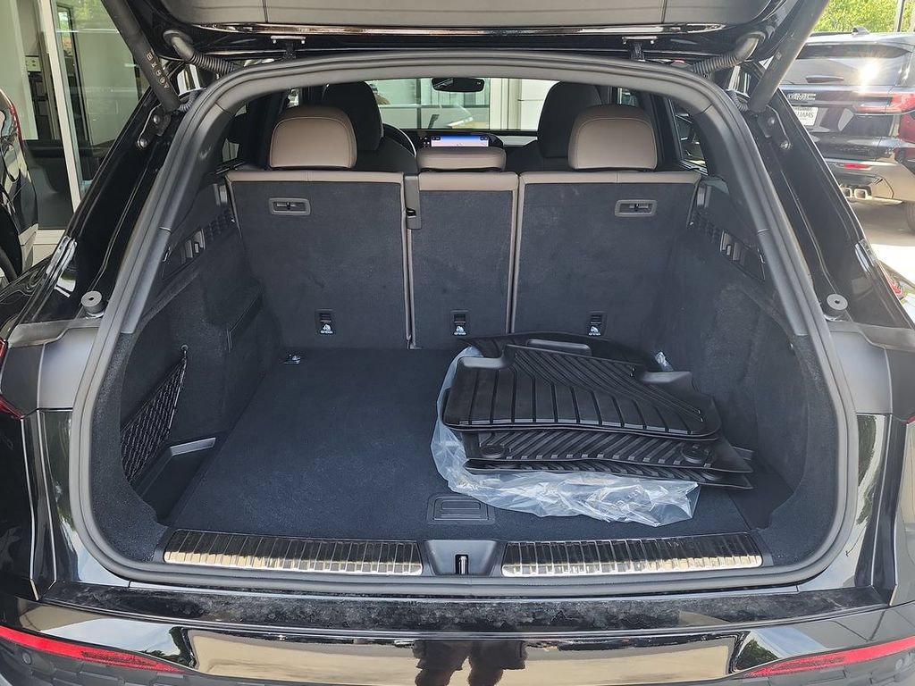 2025 Audi New Q5 Premium Plus - Photo 24