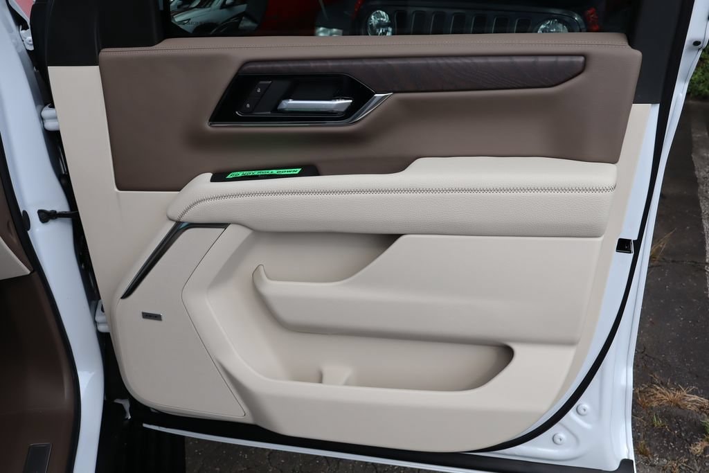 2026 GMC Yukon XL Denali - Photo 27