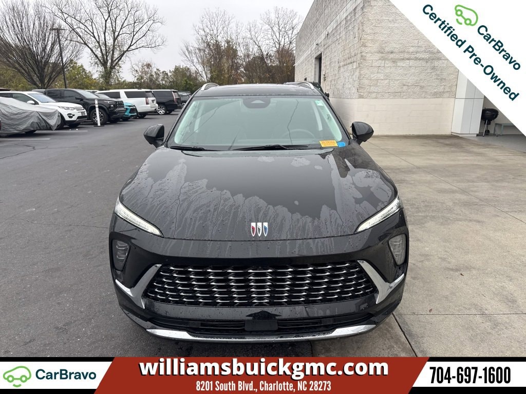 Used 2025 Buick Envision Avenir SUV