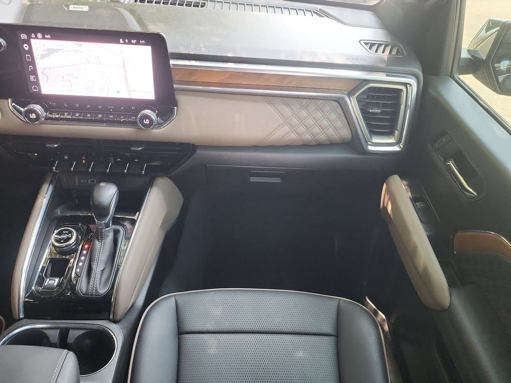 2025 GMC Canyon Denali - Photo 28