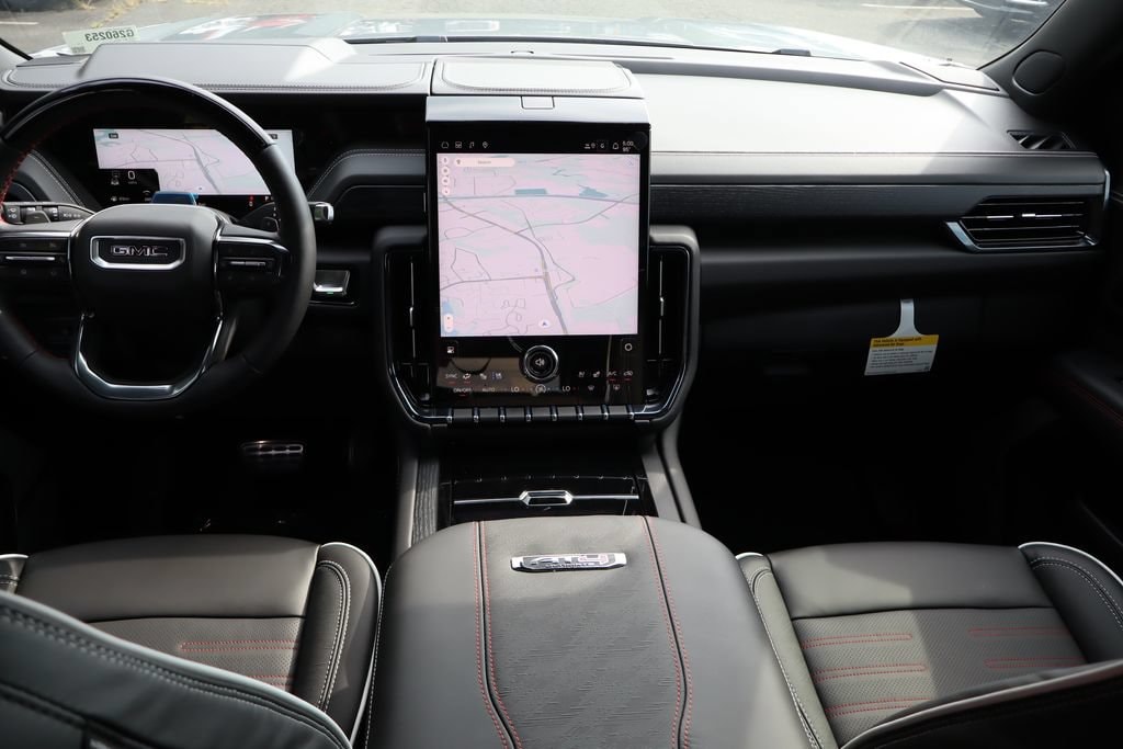 2026 GMC Yukon AT4 Ultimate - Photo 9