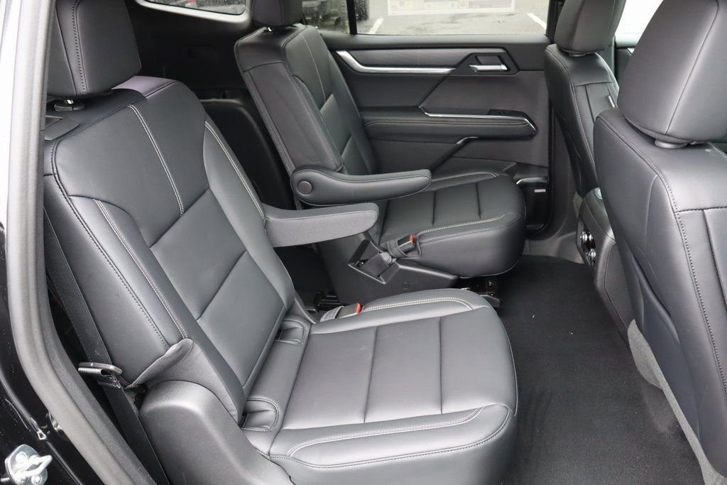 2026 GMC Acadia Elevation - Photo 23