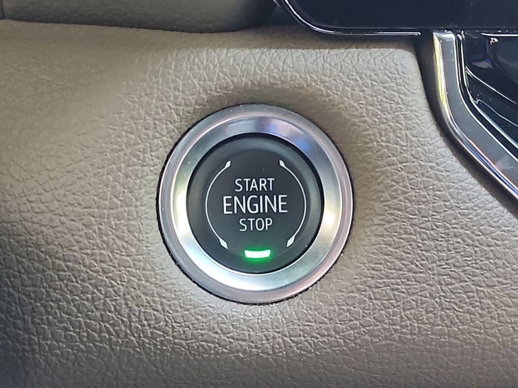 2025 GMC Canyon Denali - Photo 17