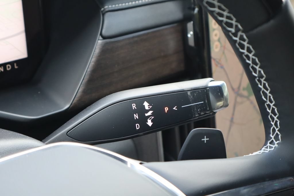 2026 GMC Acadia Denali Ultimate - Photo 17