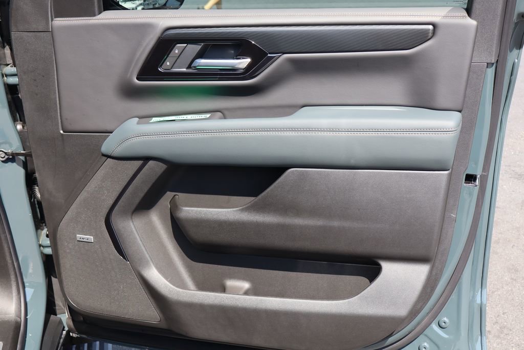 2026 GMC Yukon AT4 - Photo 30