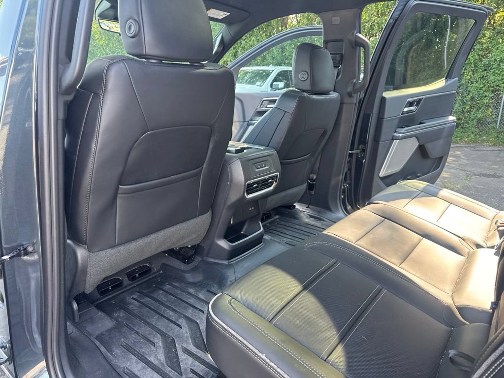 2026 GMC Sierra EV Denali - Photo 18