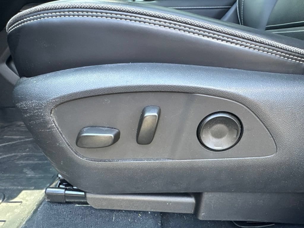 2026 GMC Sierra EV Denali - Photo 23