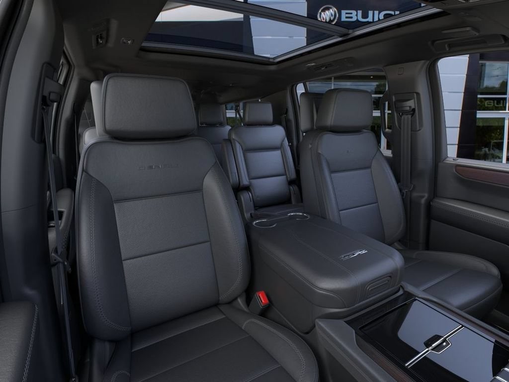 2026 GMC Yukon XL Denali - Photo 16