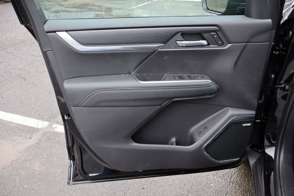 2026 GMC Acadia Elevation - Photo 9