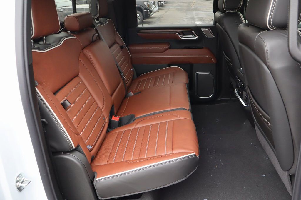 2026 GMC Sierra 3500HD Denali Ultimate - Photo 25