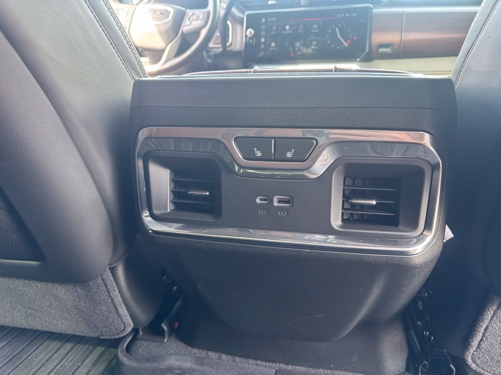 2026 GMC Sierra 2500HD Denali Ultimate - Photo 19