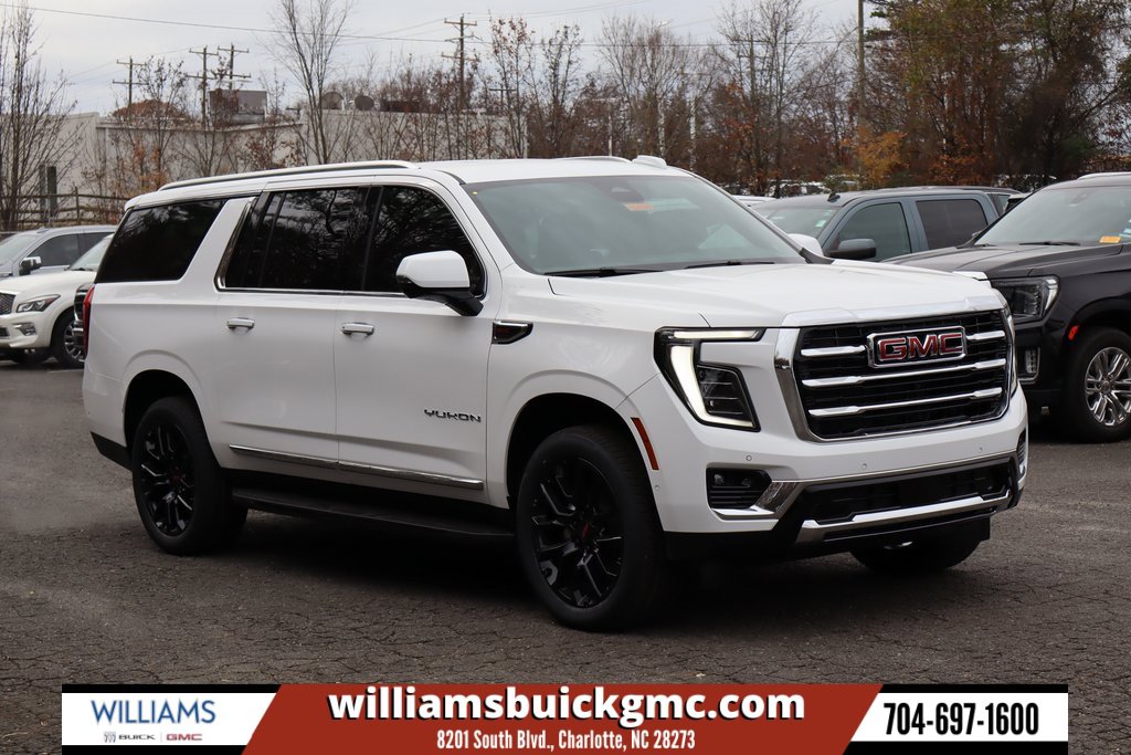 2026 GMC Yukon XL Elevation's photo