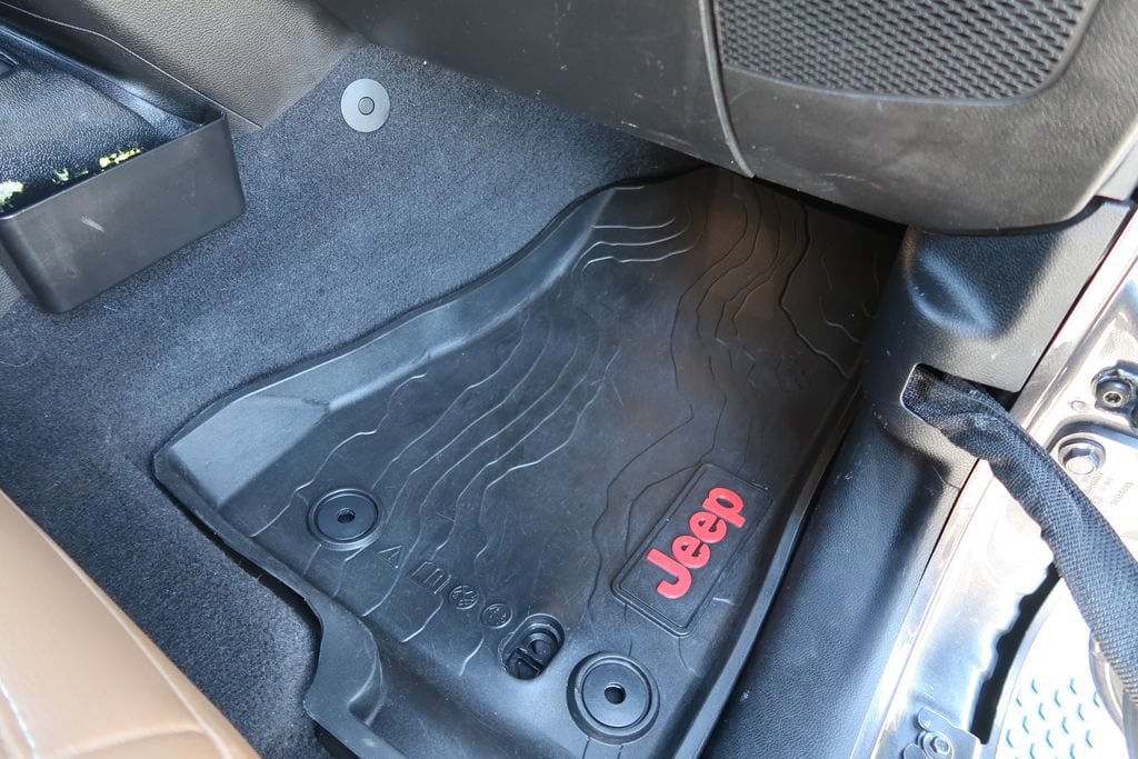 2021 Jeep Wrangler Unlimited Sahara - Photo 39