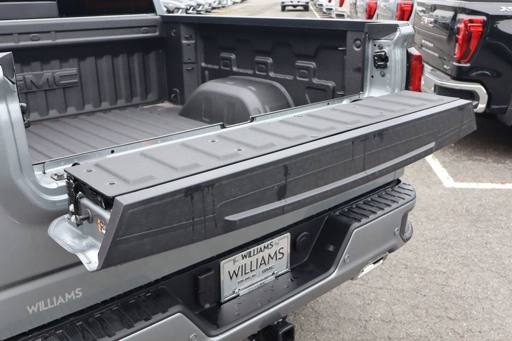 2026 GMC Sierra 1500 Denali - Photo 9