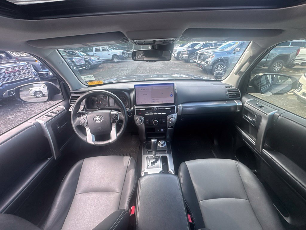 2020 Toyota 4Runner SR5 Premium - Photo 15