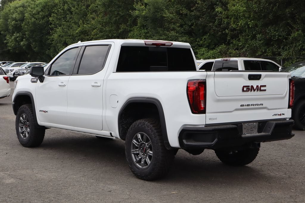 2026 GMC Sierra 1500 AT4X - Photo 6