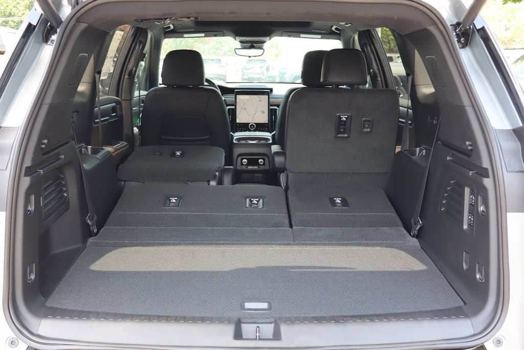 2026 GMC Acadia Denali Ultimate - Photo 24