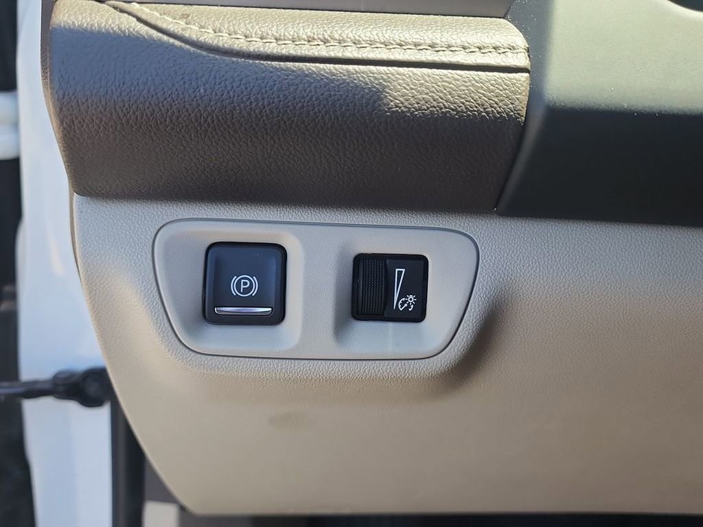 2019 GMC Acadia Denali - Photo 18