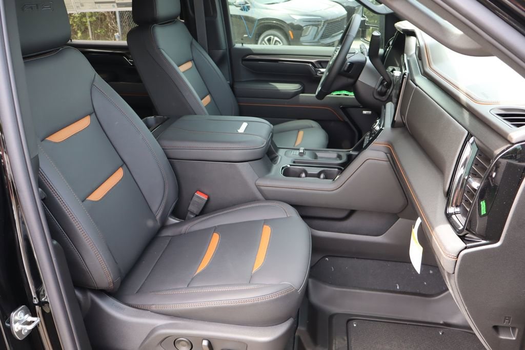2026 GMC Sierra 2500HD AT4 - Photo 27