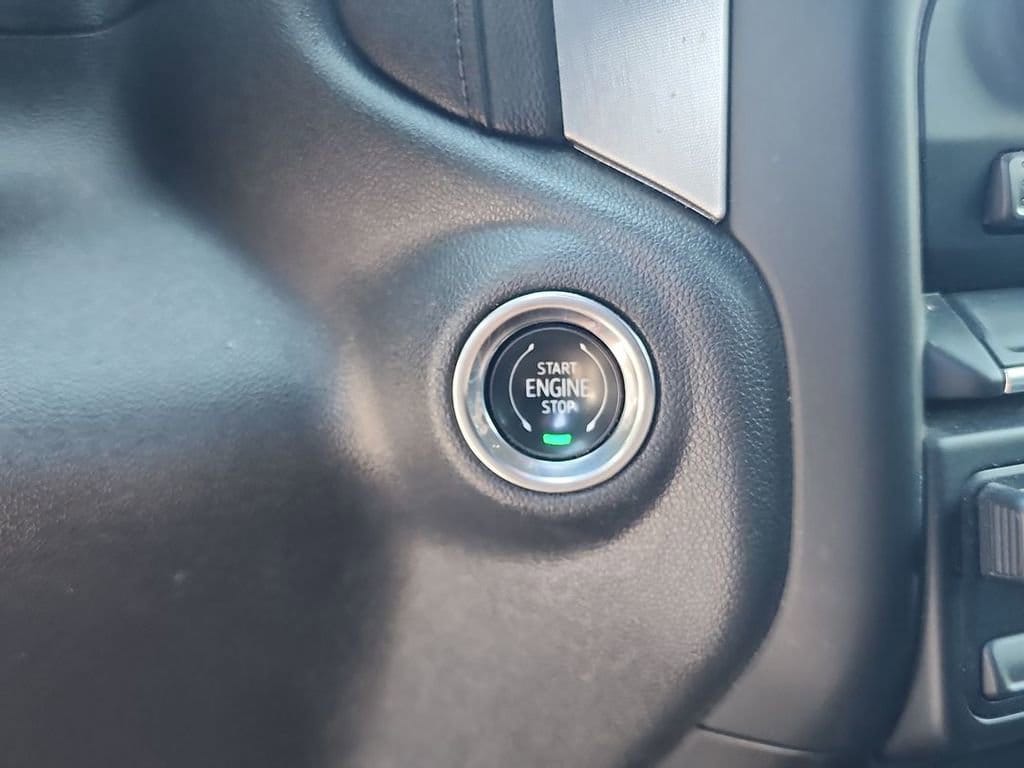 2020 GMC Sierra 1500 SLT - Photo 16