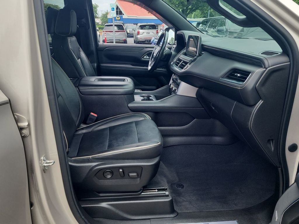 2021 GMC Yukon SLT - Photo 28