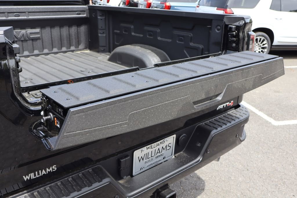 2026 GMC Sierra 2500HD AT4 - Photo 10