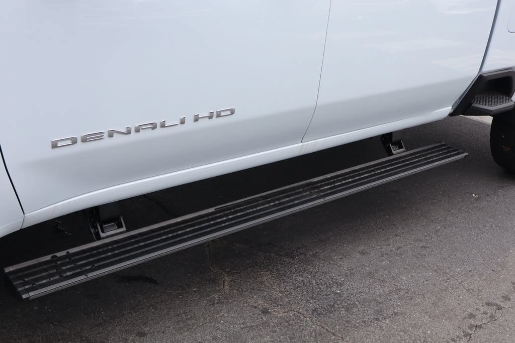 2026 GMC Sierra 2500HD Denali Ultimate - Photo 10