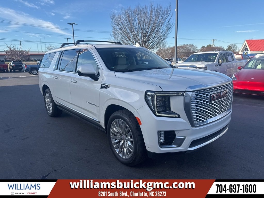 2023 GMC Yukon XL Denali's photo