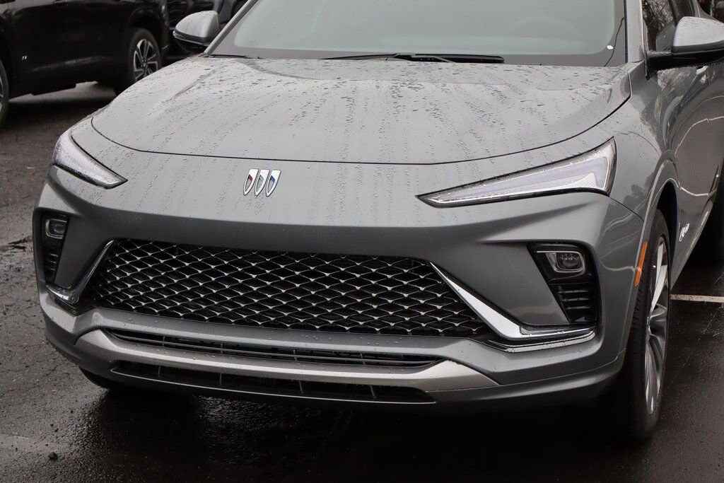 New 2026 Buick Envista Avenir SUV
