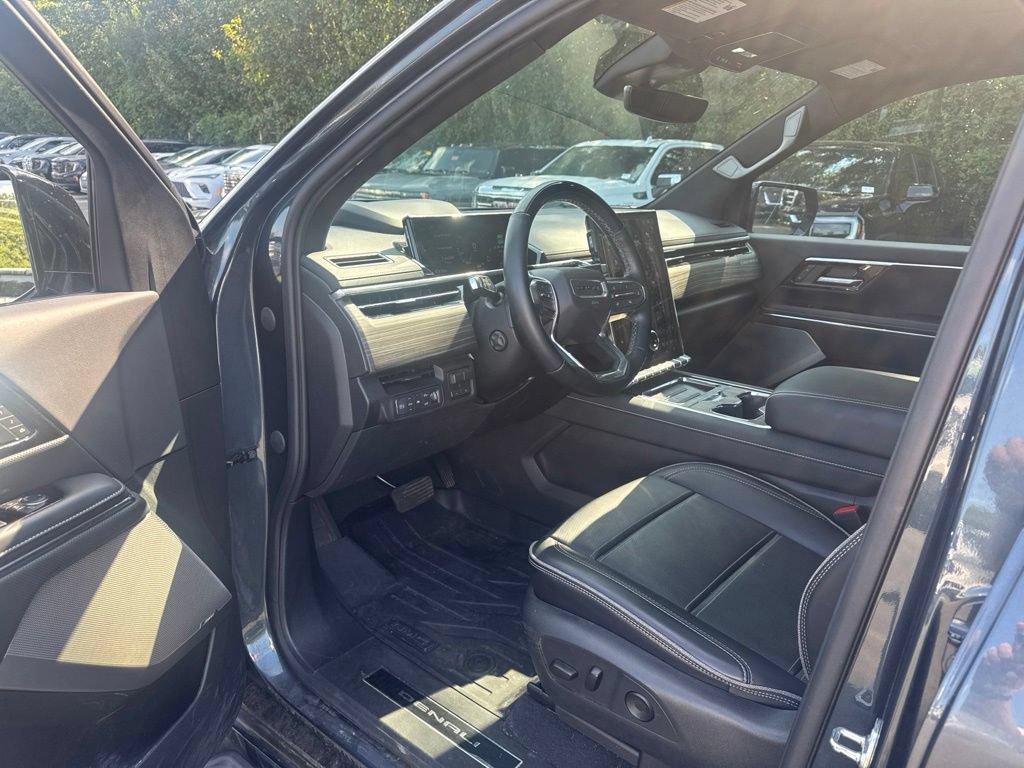 2026 GMC Sierra EV Denali - Photo 9