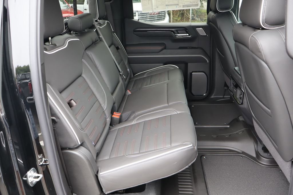 2026 GMC Sierra 1500 AT4X - Photo 23