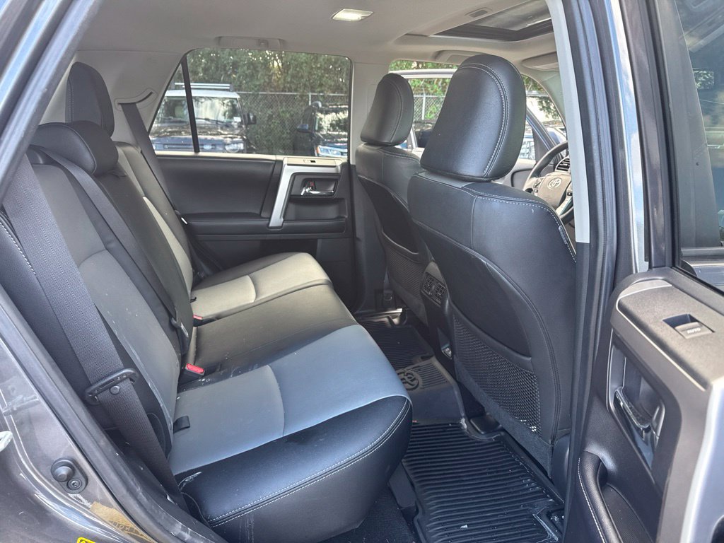 2020 Toyota 4Runner SR5 Premium - Photo 19