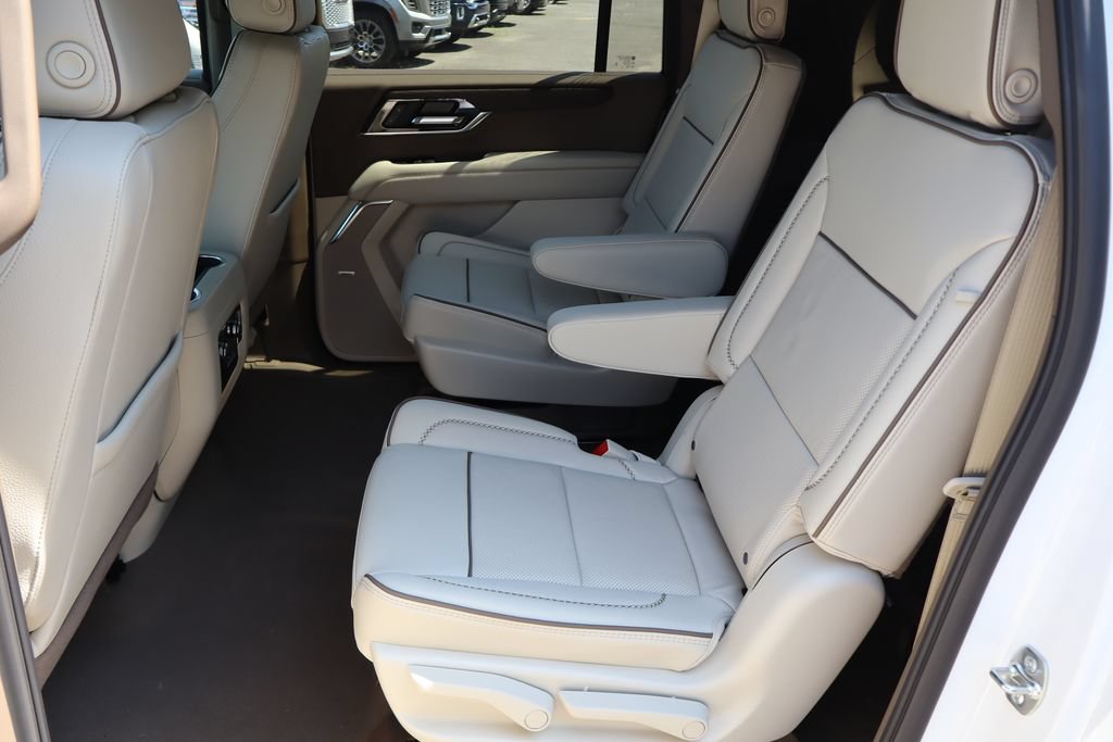 2026 GMC Yukon XL Denali - Photo 21
