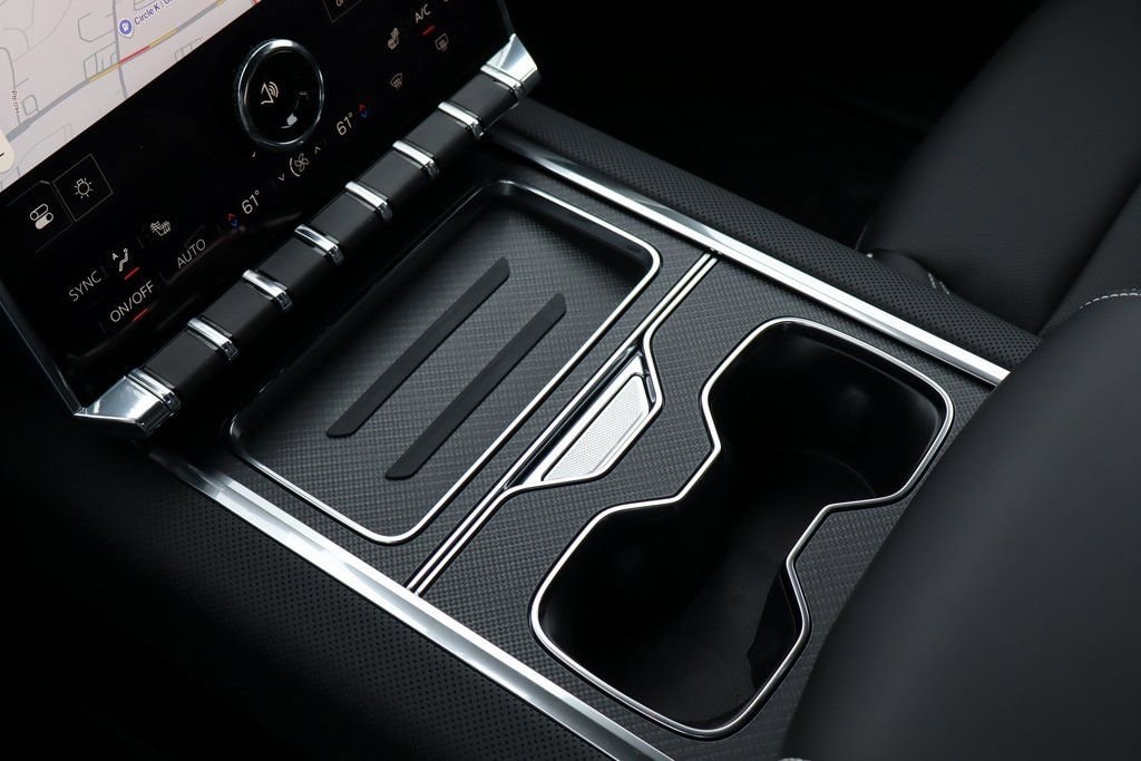 2026 GMC Sierra EV Elevation - Photo 20