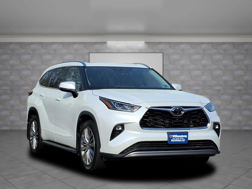 Used 2022 Toyota Highlander Platinum Platinum AWD