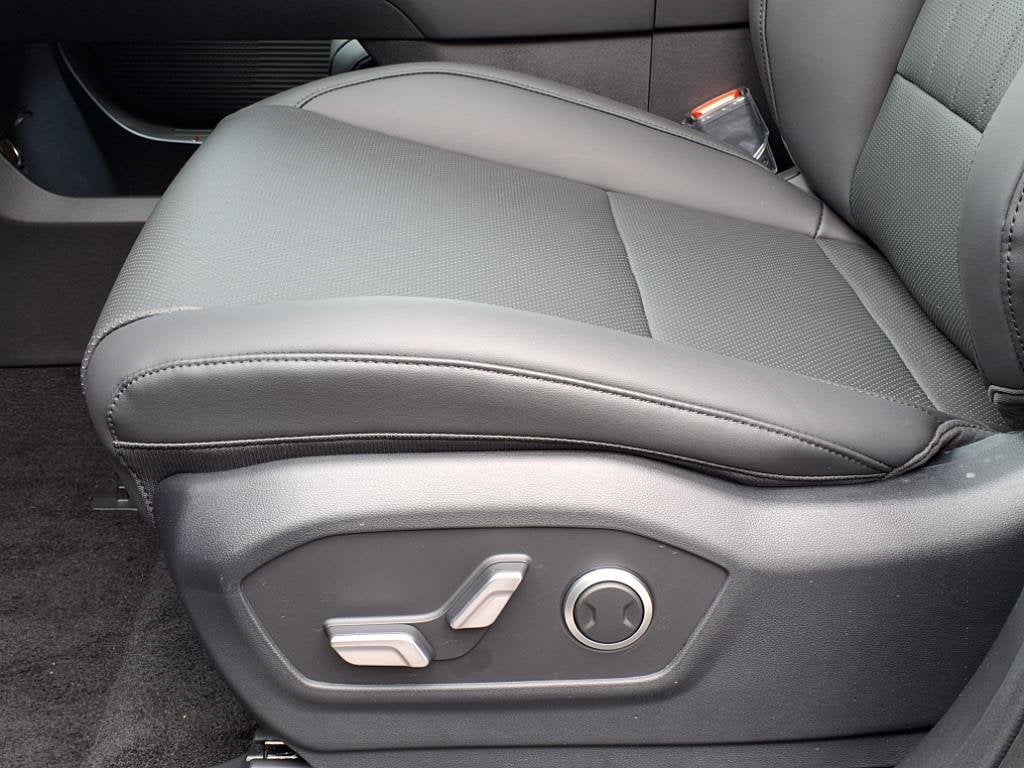2025 Hyundai Santa Fe XRT - Photo 7