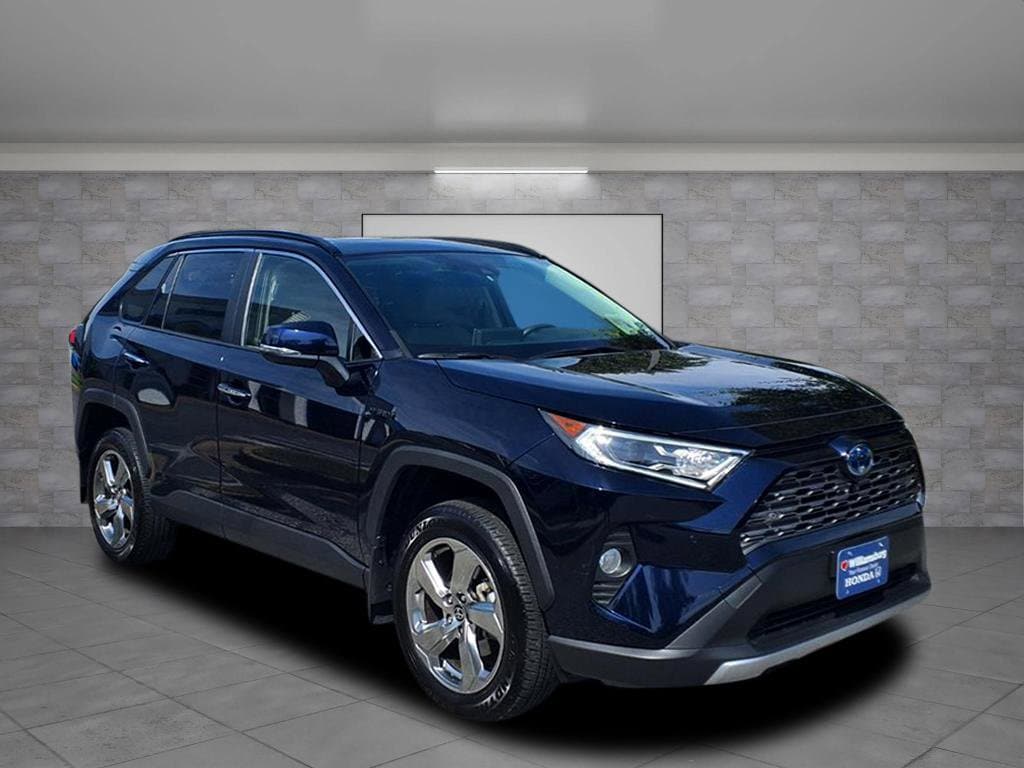 2021 Toyota RAV4 Limited's photo