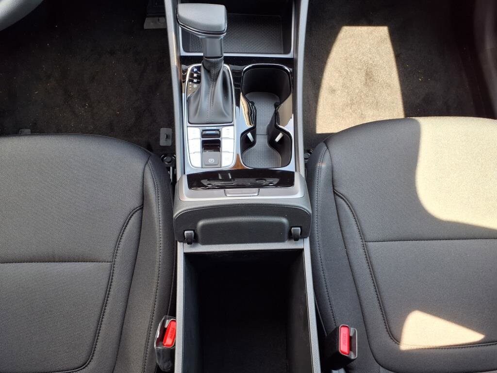 2025 Hyundai Tucson SE - Photo 15