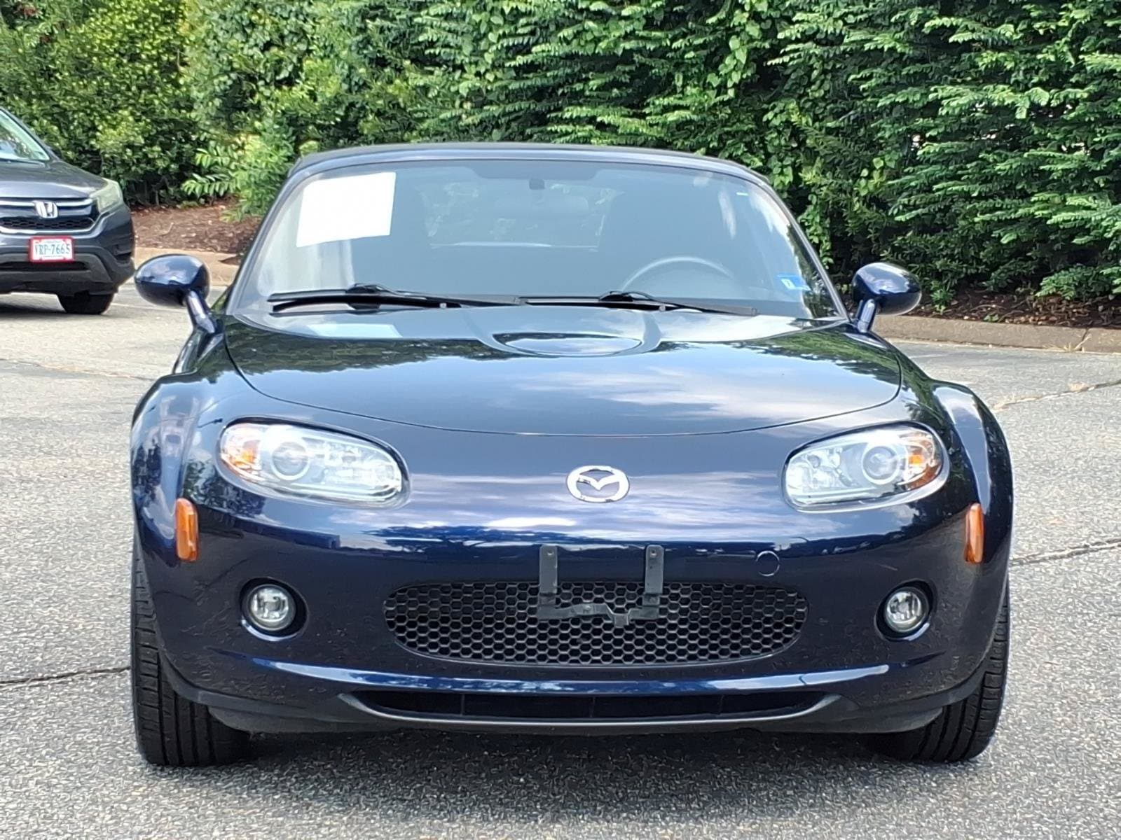 Used 2007 Mazda MX-5 Miata Touring with VIN JM1NC25F670131787 for sale in Williamsburg, VA