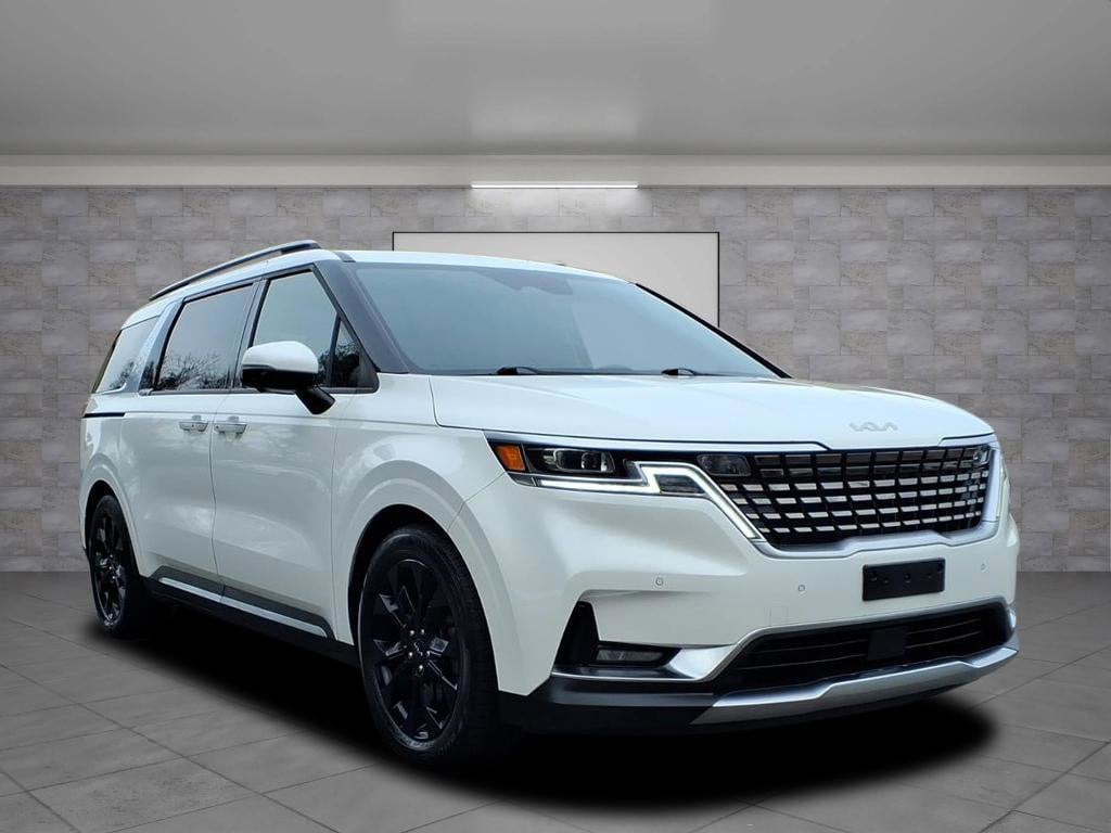 2022 Kia Carnival SX Prestige's photo