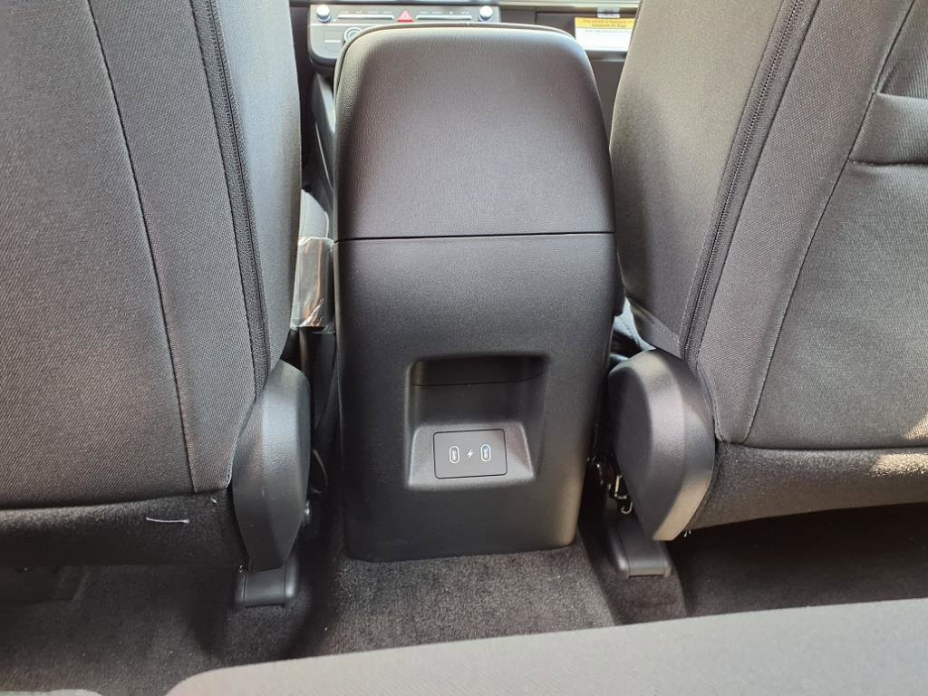 2025 Hyundai Tucson SE - Photo 9