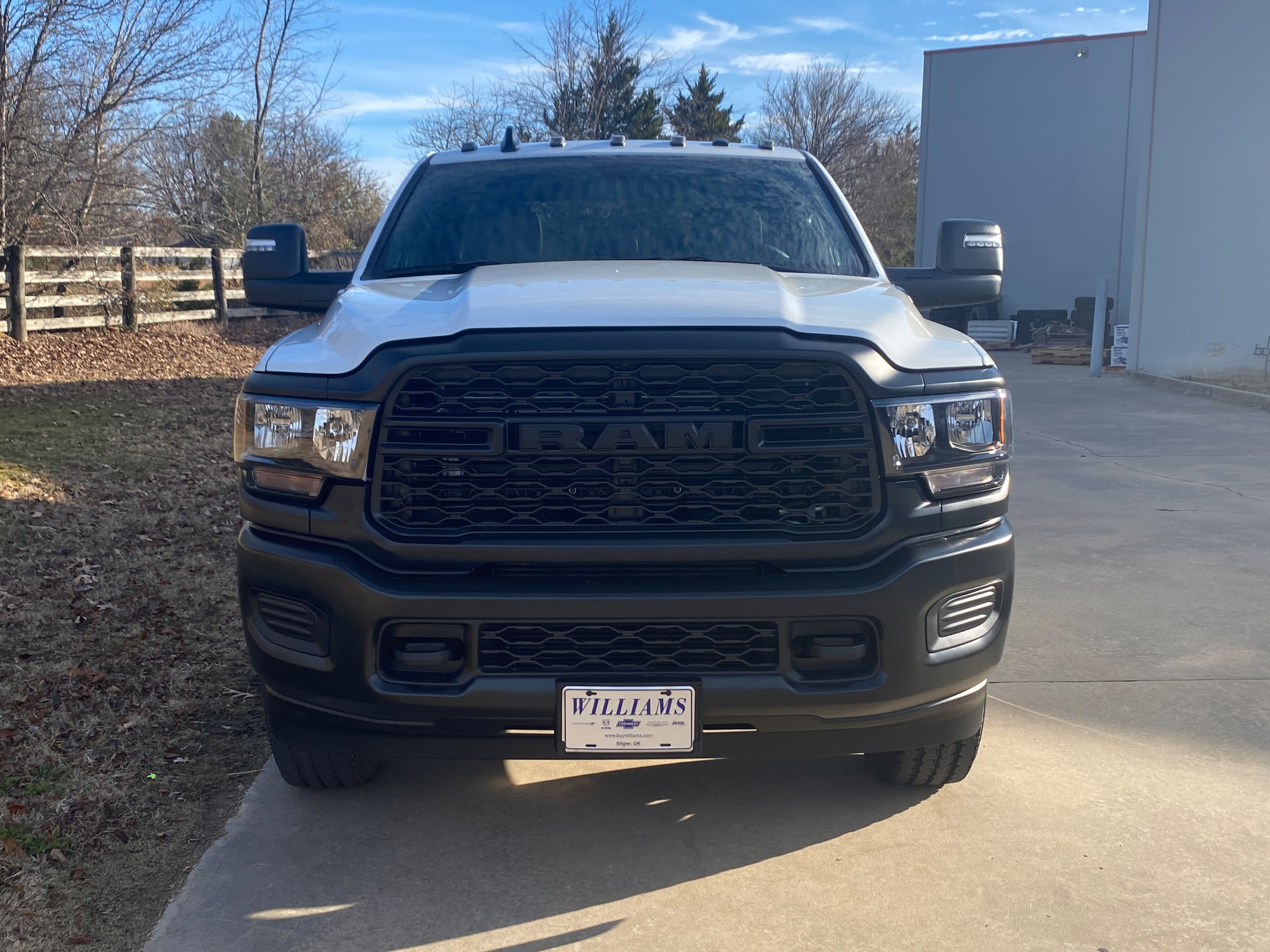 Used 2024 RAM Ram 3500 Pickup Tradesman with VIN 3C63R3GL9RG188585 for sale in Stigler, OK