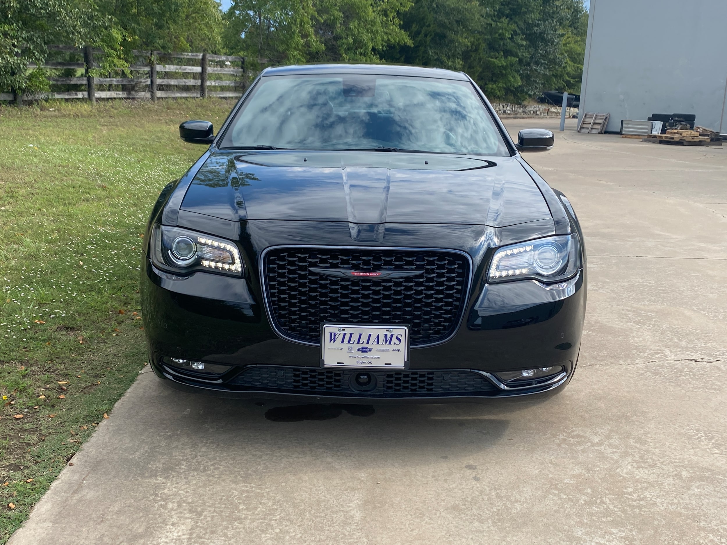 Used 2022 Chrysler 300 S with VIN 2C3CCABG5NH180460 for sale in Stigler, OK