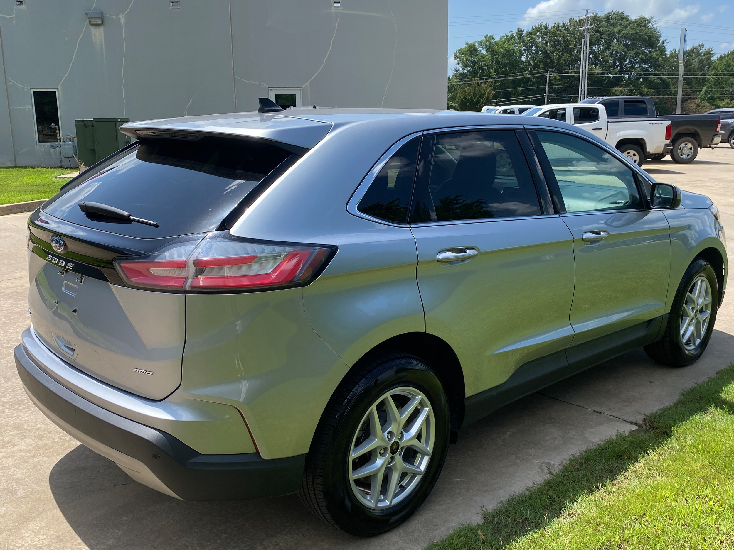 2024 Ford Edge SEL - Photo 6