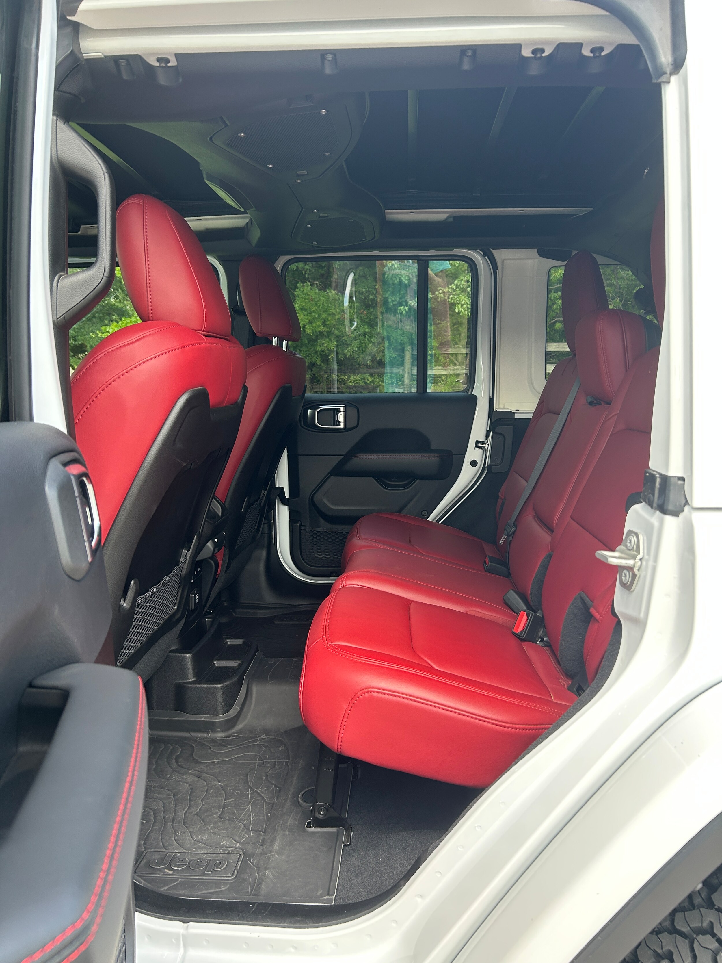 2024 Jeep Wrangler 4-Door Rubicon 392 - Photo 27