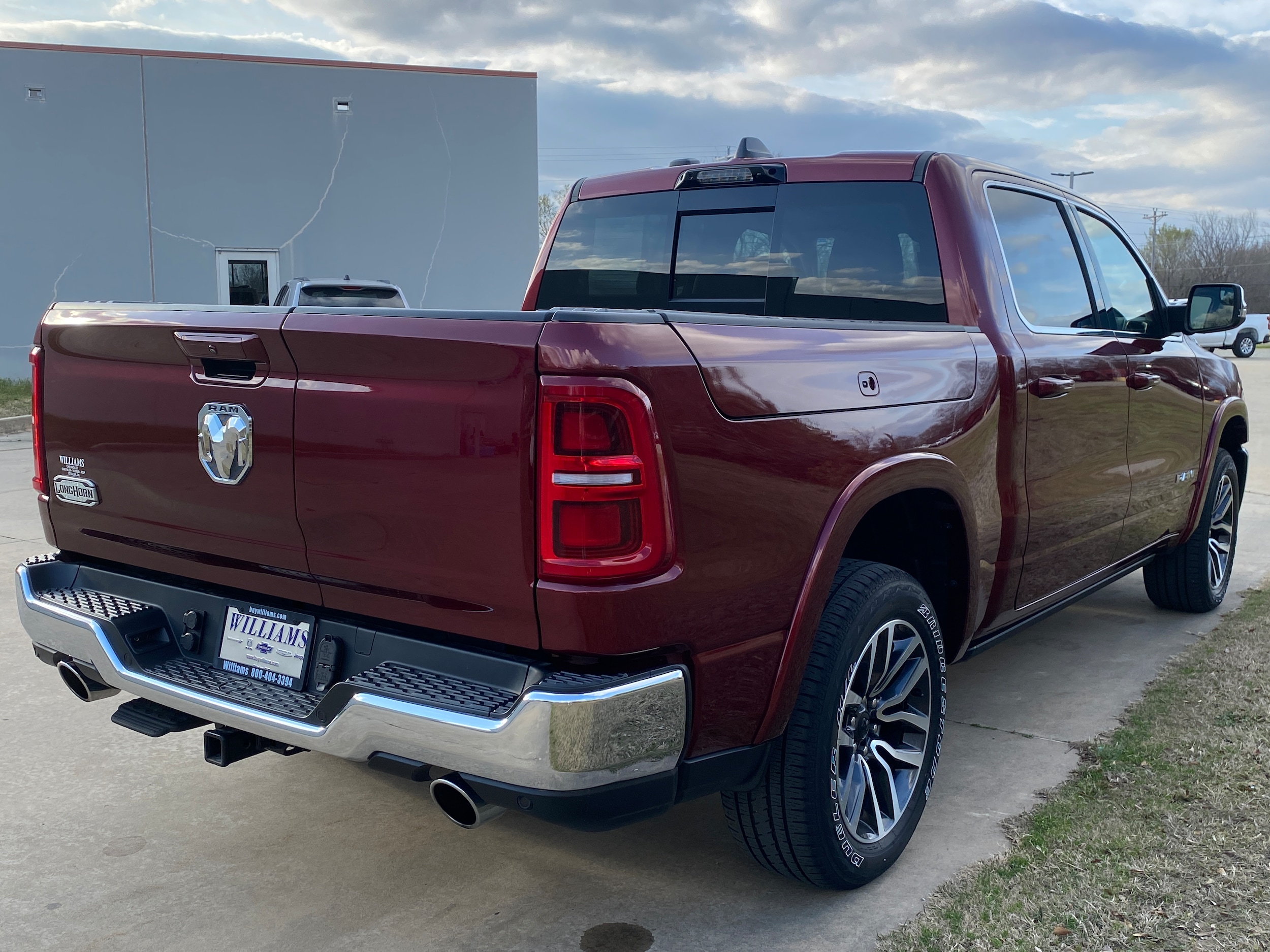 2025 RAM Ram 1500 Pickup Limited Longhorn - Photo 9
