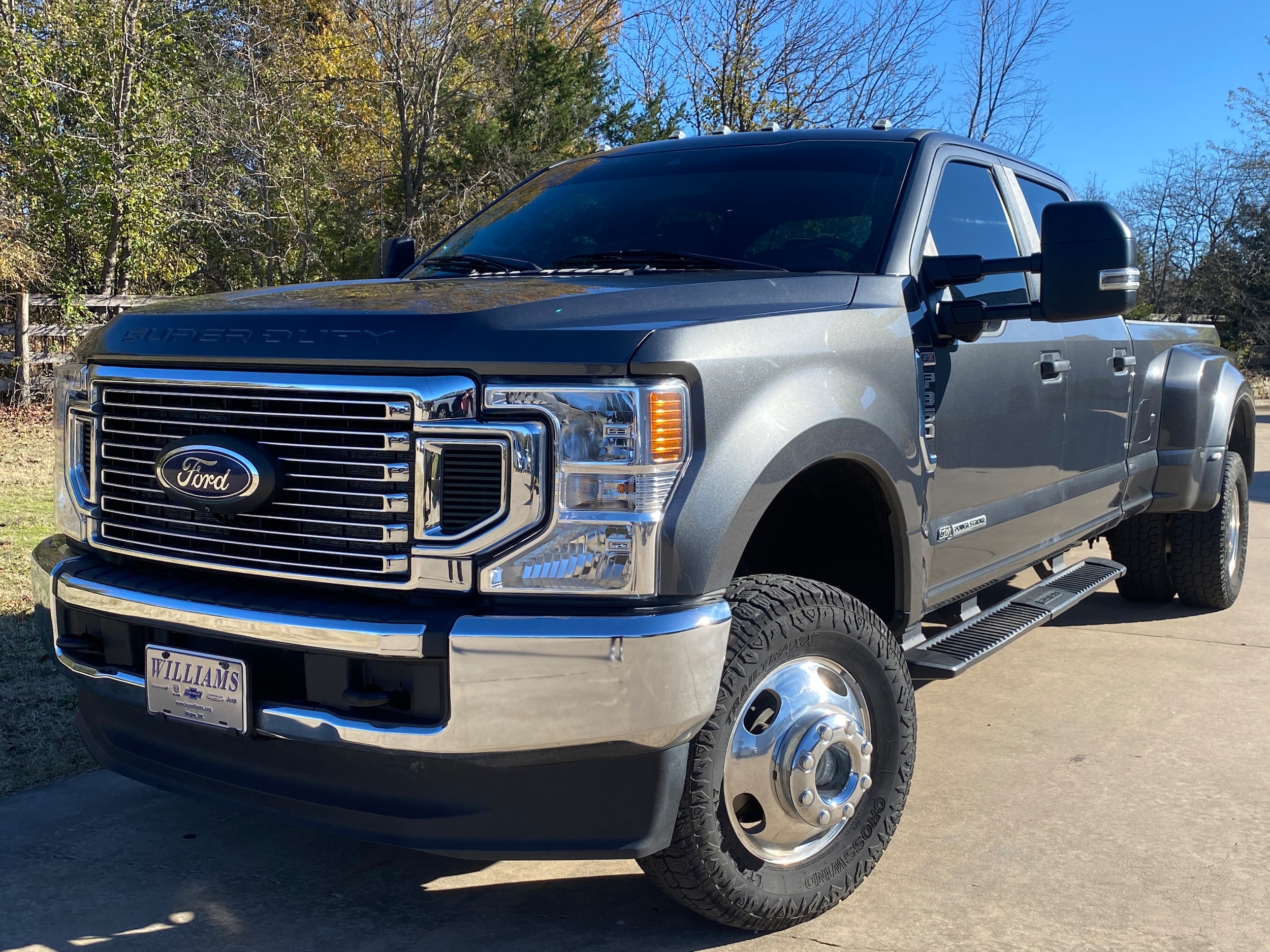 2020 Ford F-350 Super Duty XL's photo